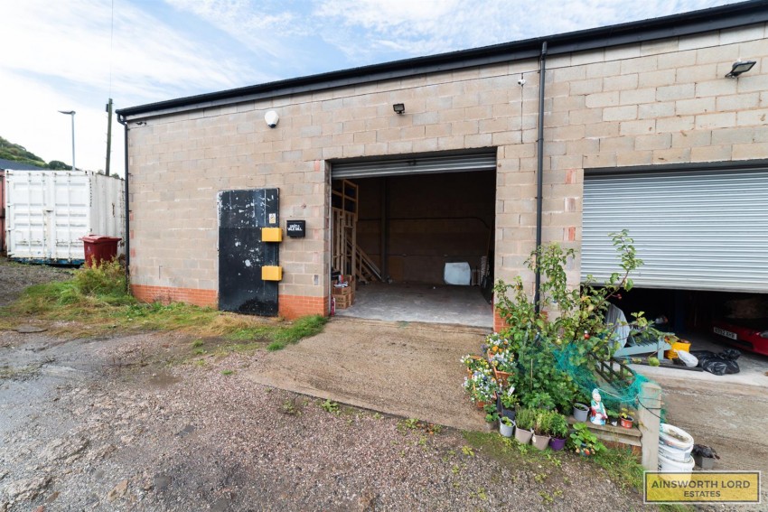 Images for Commercial Unit, Hindle St, corner of Vale St. Darwen