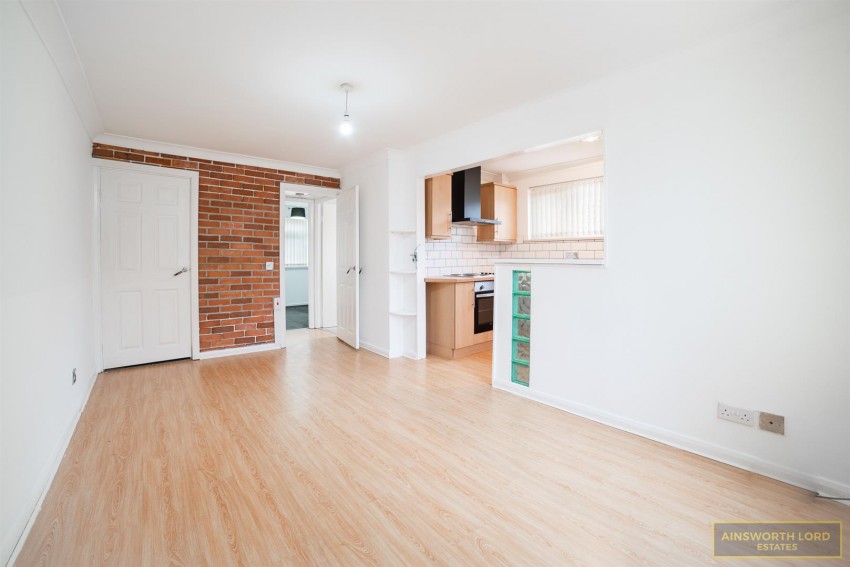 Images for Stone Hill Drive, Sunnybower, Blackburn