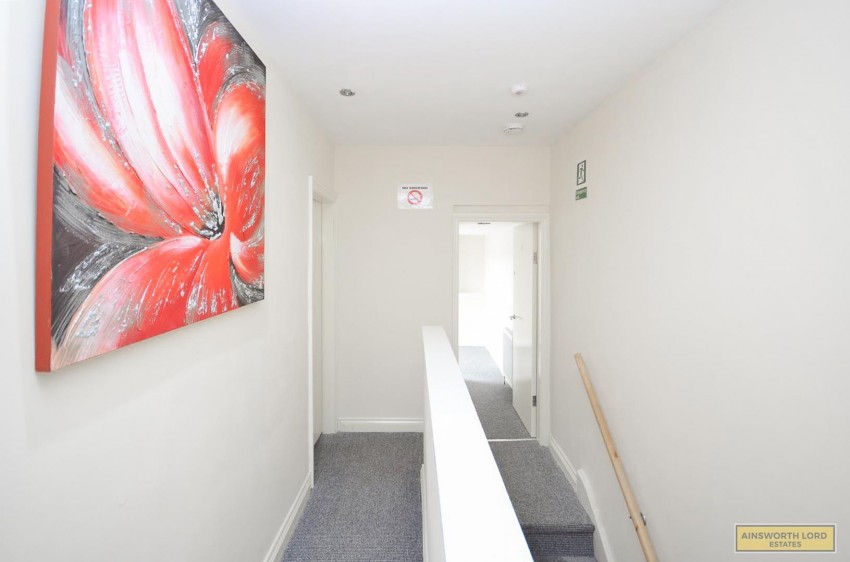 Images for Part Self-Contained Bedsit, Redearth Rd., Darwen
