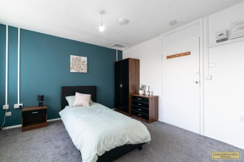 View Full Details for Studio Apt. Hazel Close, Blackburn
