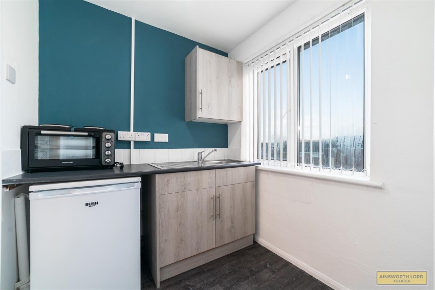 Images for Studio Apt. Hazel Close, Blackburn