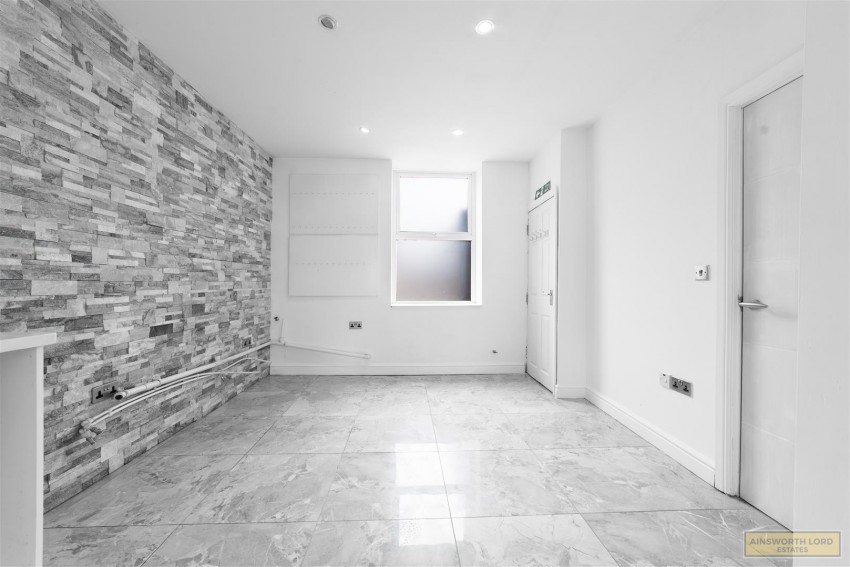 Images for Blackburn Road, Hollins Grove, Darwen