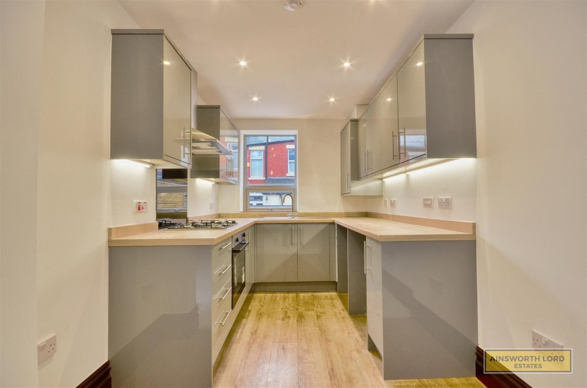 Images for Lyndhurst Road, Darwen