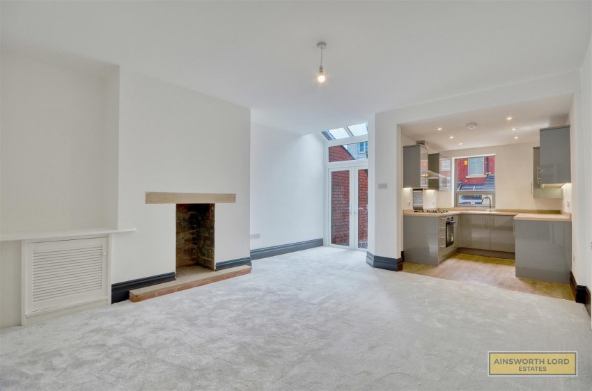 Images for Lyndhurst Road, Darwen