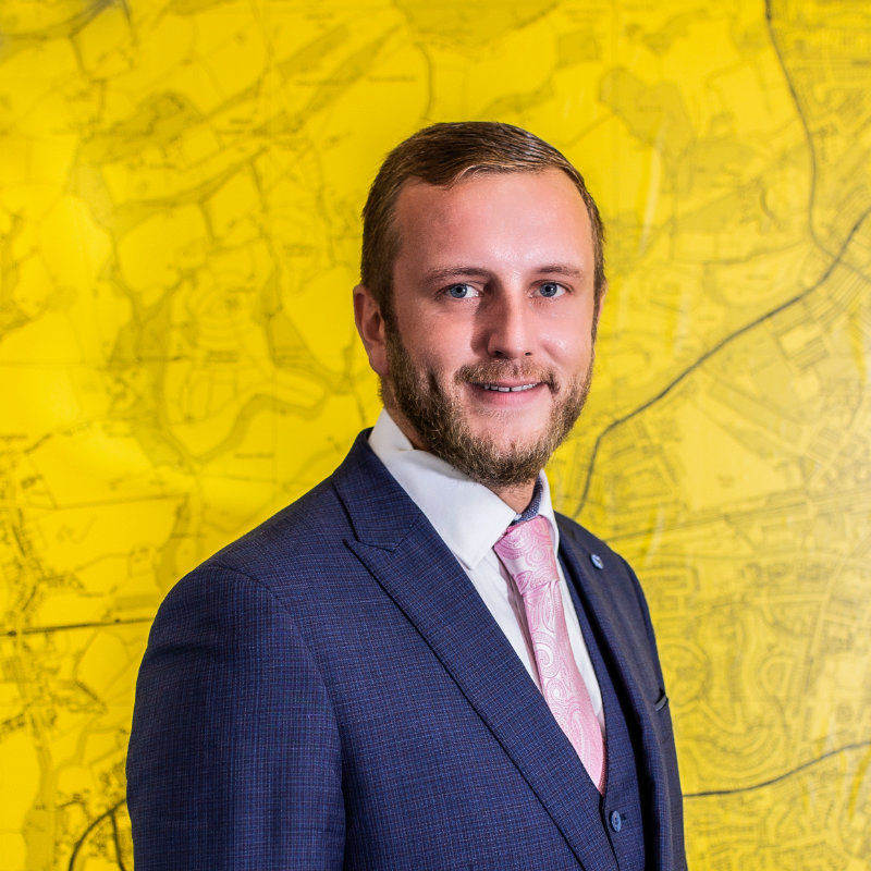 Anthony Ainsworth-Lord, Senior Sales Negotiator